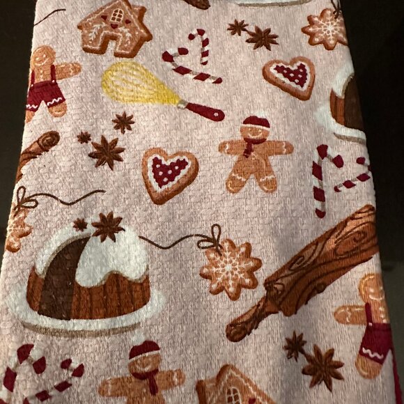 MARTHA STEWART KITCHEN TOWELS (3) GINGERBREAD BAKING Pink/Red 16 X 28 COTTON NWT - Picture 3 of 4